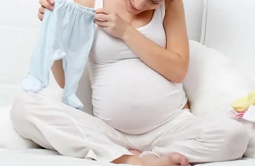 试管婴儿需要什么条件？会出现宫外孕吗？